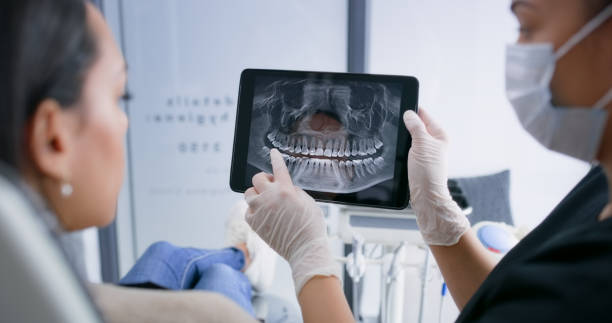 Licensed Tooth Extraction service in London, CA - Smile Center Dentistry